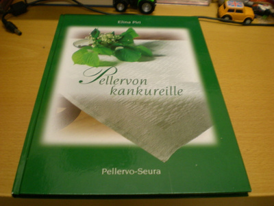 Elina Piri: Pellervon kankureille - Ester Perheentuvan kudon
