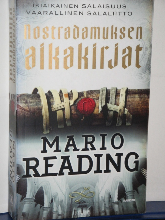 Mario Reading : Nostradamuksen aikakirjat