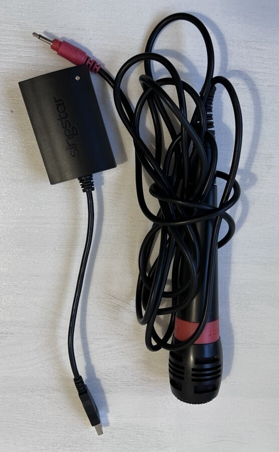 Singstar PlayStation2 pelin 1 kpl migrofoni ja liitinosa