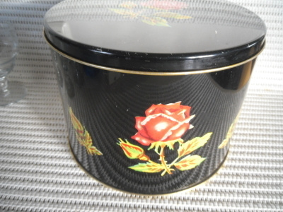 VANHA PELTIRASIA RUUSUKUVIO, ISO