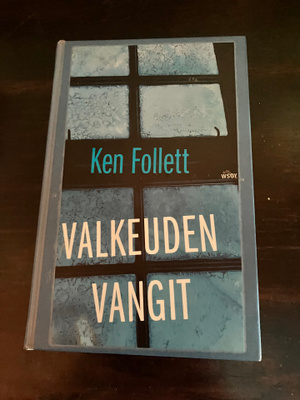 Ken Follet : Valkeuden vangit