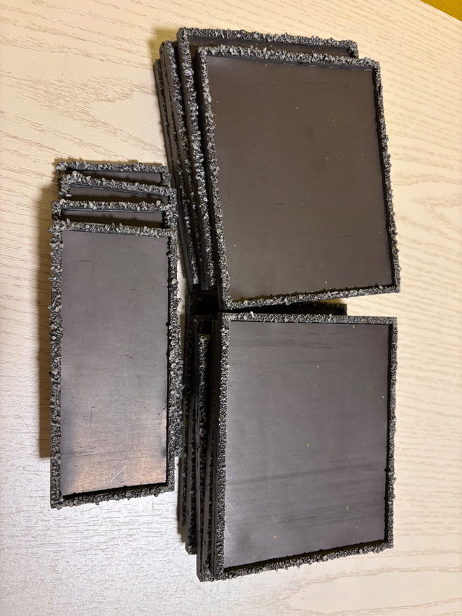 Warhammer Movement Trays, Magnetoidut