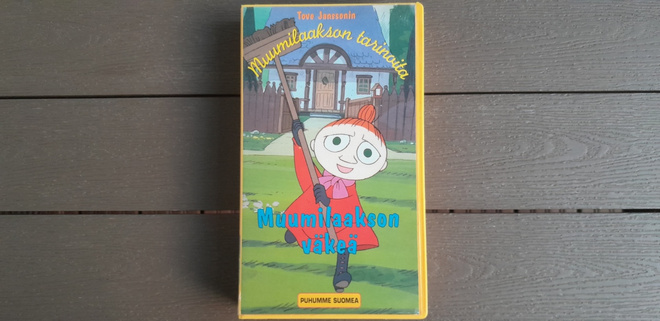 VHS: Muumilaakson Väkeä - Muumilaakson Tarinoita (1990/1992)