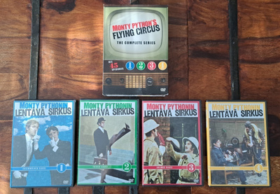 Monty Python's Flying Circus 1969–1974 (DVD) koko sarja