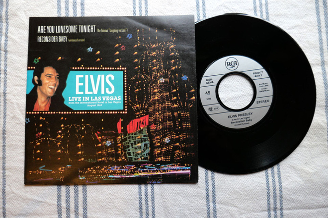 Elvis Presley-An American Trilogy