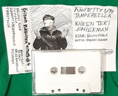 Koiran näköinen nainen : #4 -kasetti