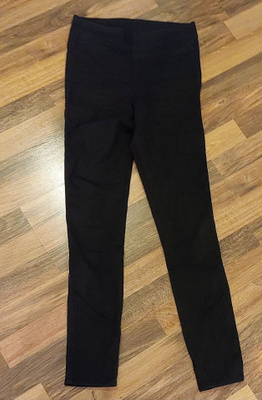 Mustat Jeggingsit koko 36