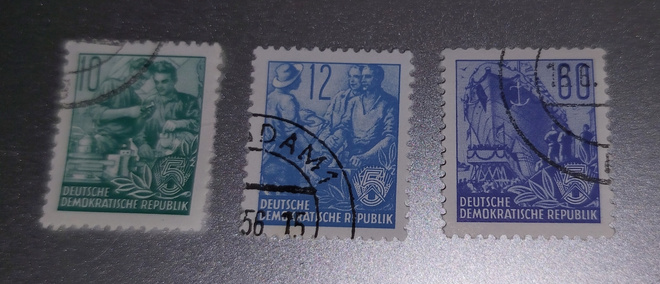 DDR/Itä-Saksa muutama yleismerkki leimattuna.