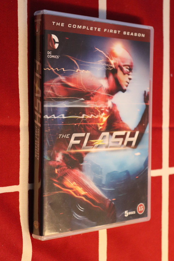 5DVD The Flash Kausi 1 Season ( 2014 )