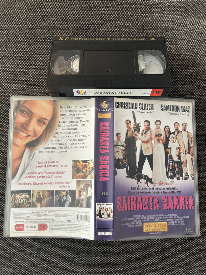 Sairasta Sakkia - Very Bad Things 1998 Scanbox VHS FI