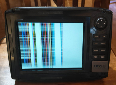 Lowrance HDS8 ** VARAOSIKSI / RIKKI **