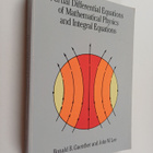 Ronald B. Guenther : Partial differential equations of ma... - pikkukuva 1