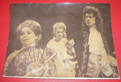 Teatterikuva : Oppineita naisia - Moliere (K11)