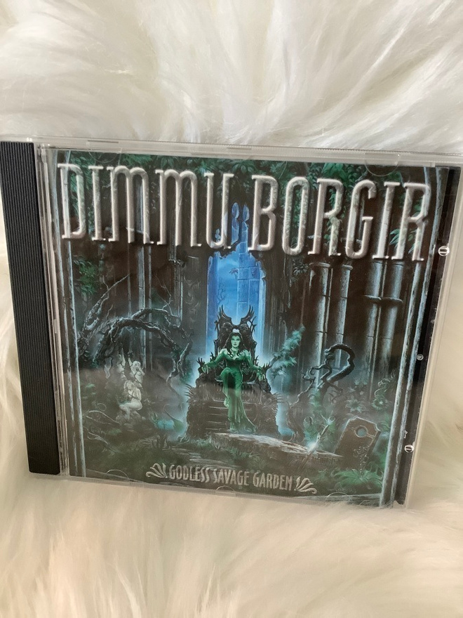 DIMMU BORGIR:GODLESS SAVAGE GARDEN  (ACCEPT COVER)