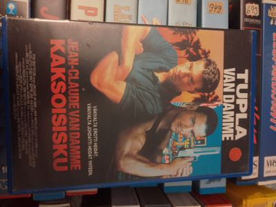 Kaksoisisku ( iso kotelo )