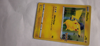 Pikachu (PGO 028) Pokémon GO Holo RARE card