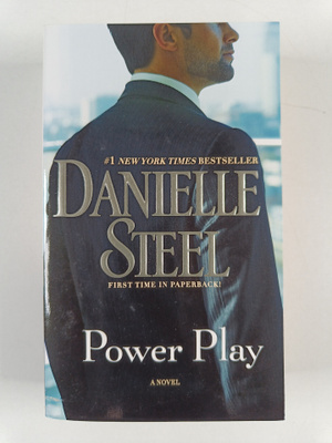 Danielle Steel : Power Play - A Novel