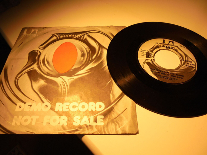 7" Band Called "O"–Excerpts from the album: "Within Reach EP