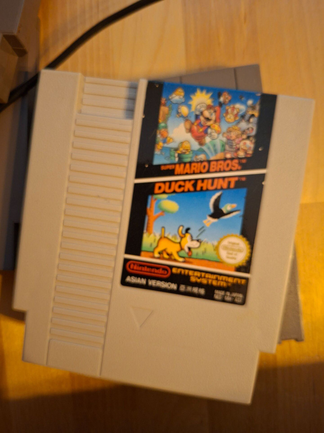 NES Super Mario Bros/Duck Hunt Asian version
