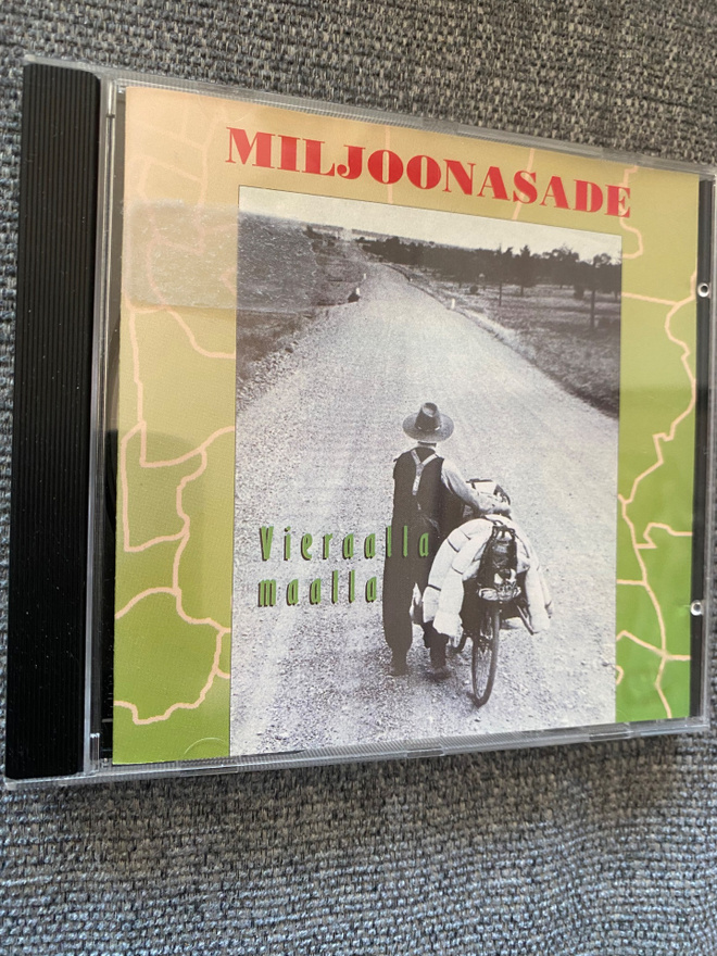 Miljoonasade: Vieraalla maalla