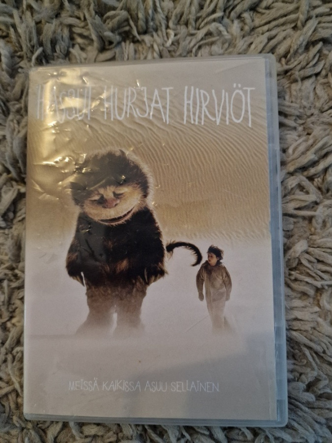 Hassut hurjat hirviöt
