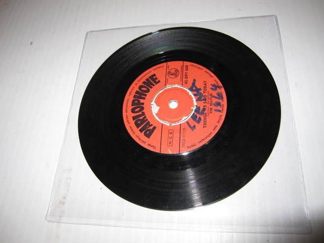 THE BEATLES : a hard day`s night / things we sad today