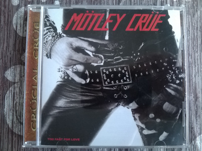 Mötley Crüe - Too Fast For Love