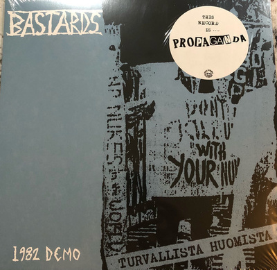 Bastards – HARHAA Demo 1982 LP USA 2021 + badge