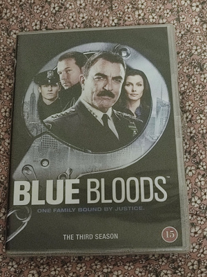 Blue Bloods kausi 3 UUSI