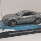 Aston Martin V12 Vanquish - James Bond 007 auto alustalla - pikkukuva 1
