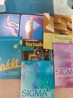 Vanhat matematiikan oppikirjat , 7 kpl - yht. 7 e.