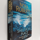 Nora Roberts : Shelter in place - pikkukuva 1