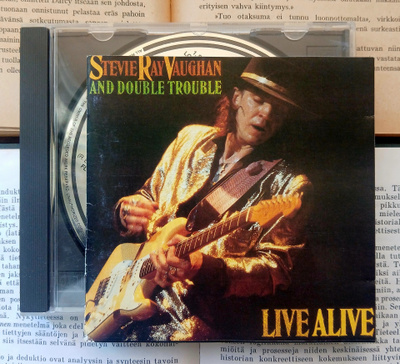 Stevie Ray Vaughan and Double Trouble - Live Alive (CD)