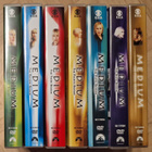 Medium - Näkijä kaudet 1-7 dvd boxit (Koko sarja) - pikkukuva 1