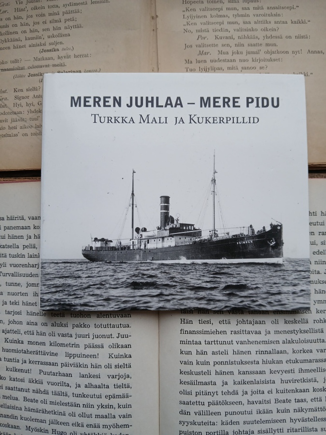 Turkka Mali ja Kukerpillid - Meren juhlaa • Mere pidu (CD)