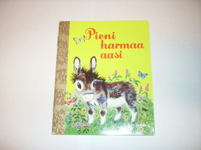 Pieni harmaa aasi (minikirja) Sis.postikulut