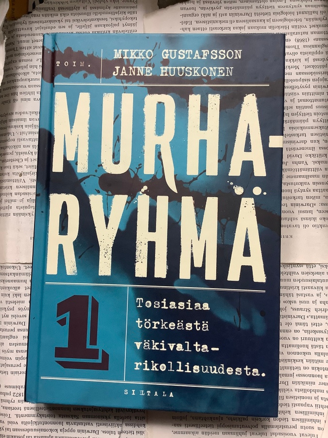 Gustafsson; Huuskonen - Murharyhmä 1 (sid.)