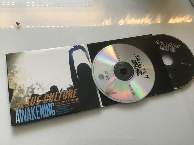 Jesus Culture . Awakening 2 x CD live from chicago