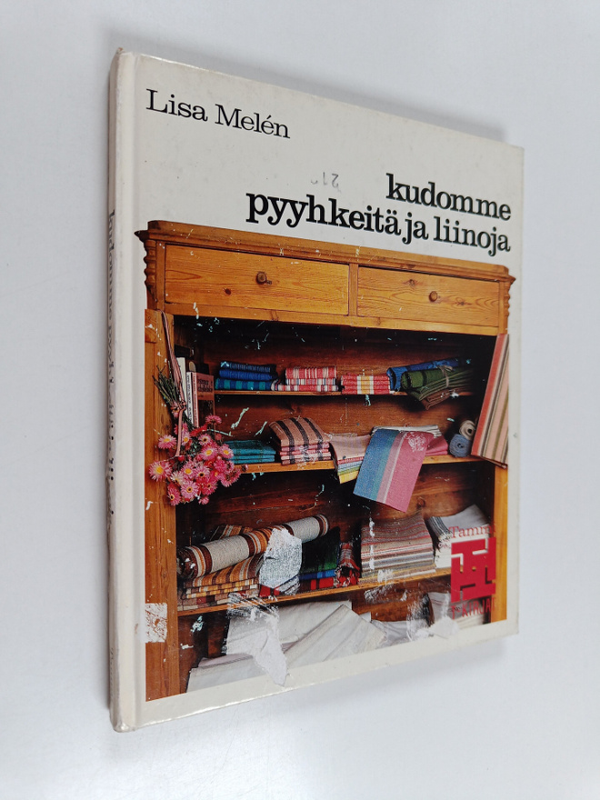 Lisa Melen : Kudomme pyyhkeitä ja liinoja