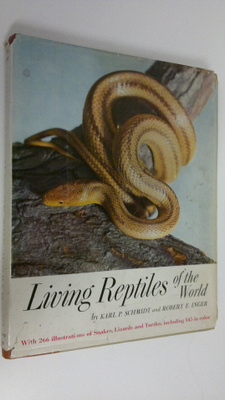 Karl P. Schmidt : Living reptiles of the World