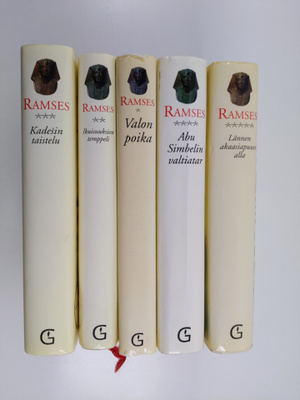 Christian Jacq : Ramses 1-5 : Valon poika ; Ikuisuuksien ...