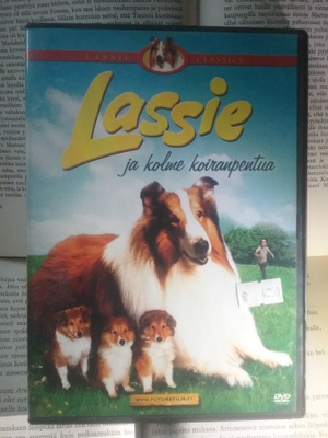 Lassie ja kolme koiranpentua (DVD)