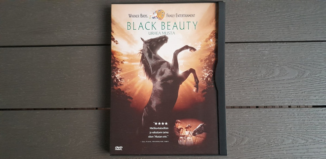 DVD: Black Beauty / Urhea Musta (O: Caroline Thompson 1994)