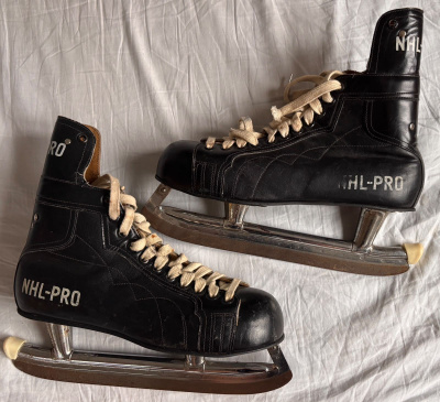 11 1/3  =45 luistimet classic skates