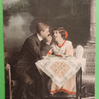 Nuoripari kahvilan pöydässä, väripk, p. 1921 - pikkukuva 1