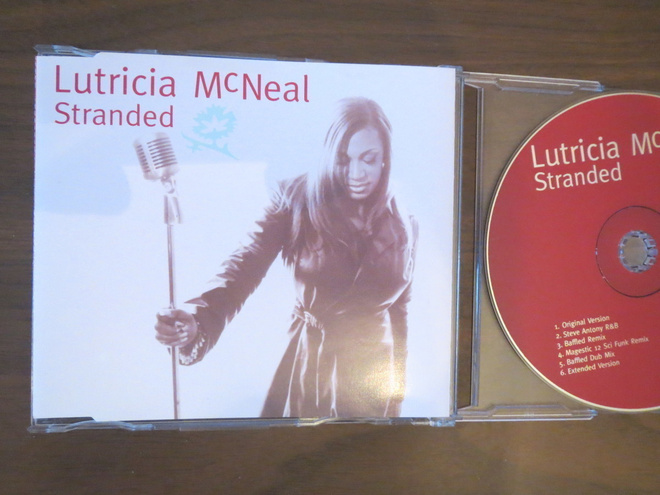 Lutricia McNeal: Stranded CDS