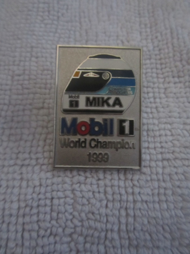 Pinssi Mika Häkkinen World Champion 1999