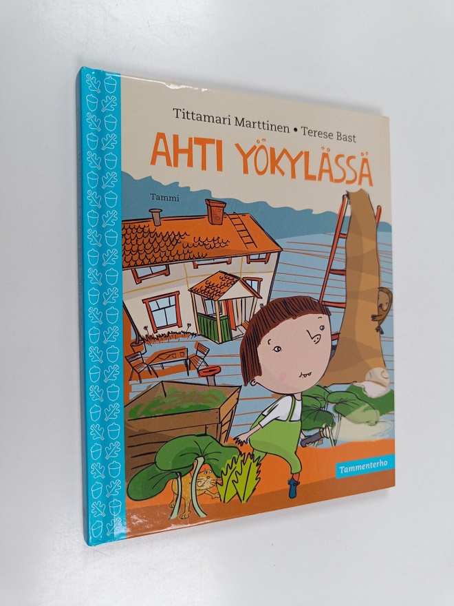 Tittamari Marttinen : Ahti yökylässä