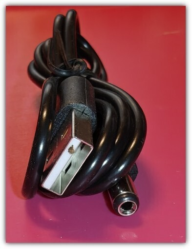 USB A - DC-latauskaapeli 1M (5V) - Ø5.5 mm liitin #31437