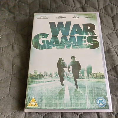 Wargames - sotaleikit DVD **muoveissa**